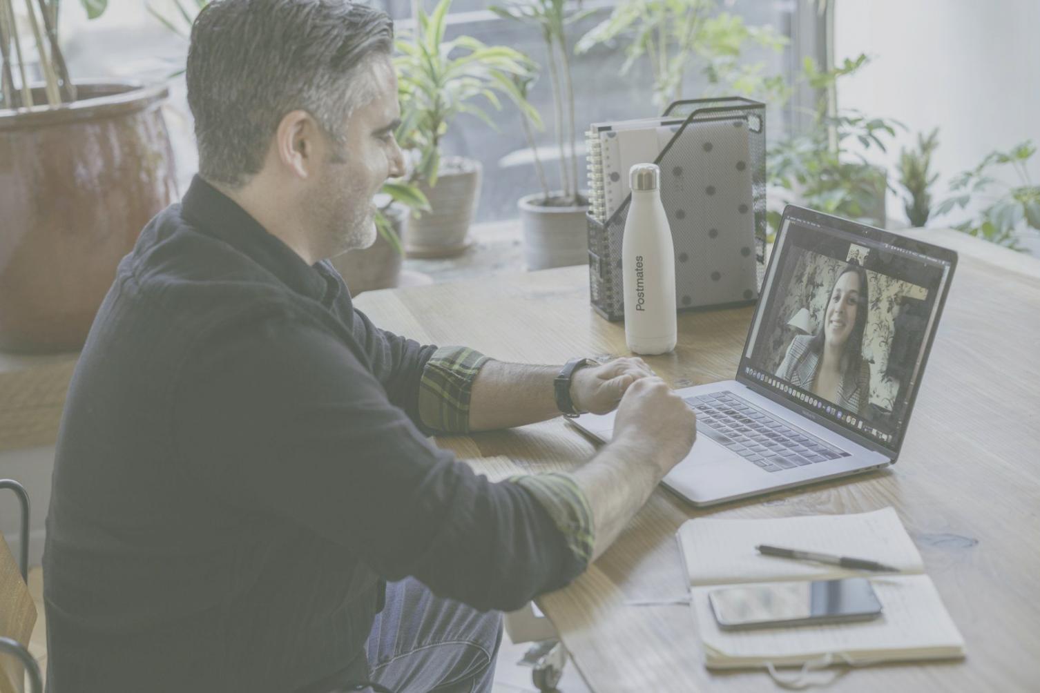 Environnement d'apprentissage moderne chez uveltinlink